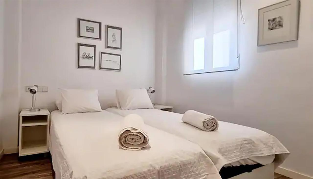 Florit Flats - The Canovas Apartment Valencia Exterior photo